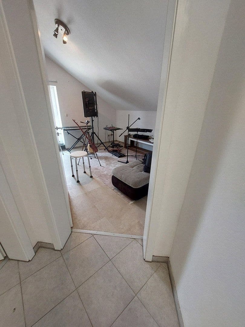 Prodej domu 143 m², pozemek 314 m², Offermannsstr 9, Baesweiler, Severní Porýní-Vestfálsko Prodej domu 143 m², pozemek 314 m², Offermannsstr 9, Baesweiler, Severní Porýní-Vestfálsko