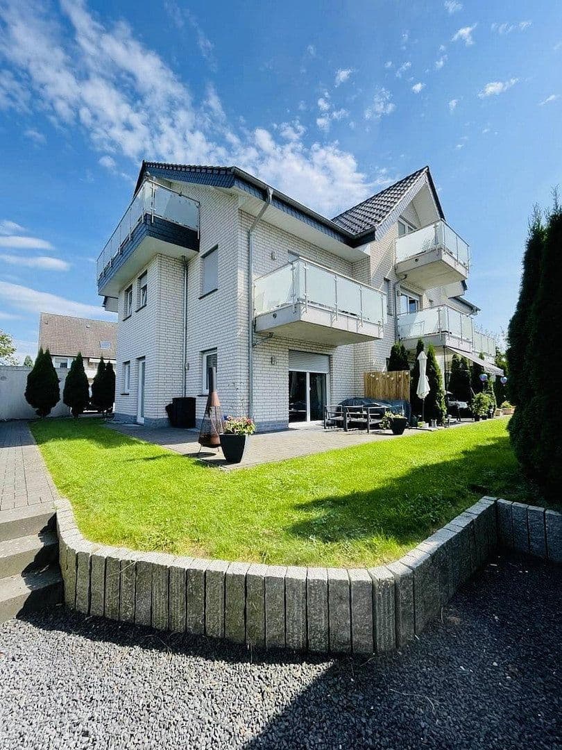 Pronájem bytu 2+1 60 m², Leinenstraße 30a, Bielefeld, Severní Porýní-Vestfálsko Pronájem bytu 2+1 60 m², Leinenstraße 30a, Bielefeld, Severní Porýní-Vestfálsko