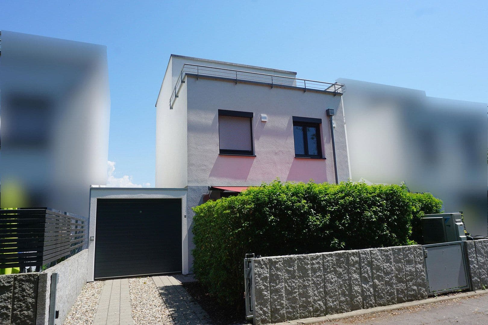 Prodej domu 147 m², pozemek 145 m², Schorndorf, Bádensko-Württembersko Prodej domu 147 m², pozemek 145 m², Schorndorf, Bádensko-Württembersko