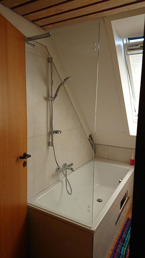 Prodej domu 218 m², pozemek 549 m², Hannover, Dolní Sasko Prodej domu 218 m², pozemek 549 m², Hannover, Dolní Sasko