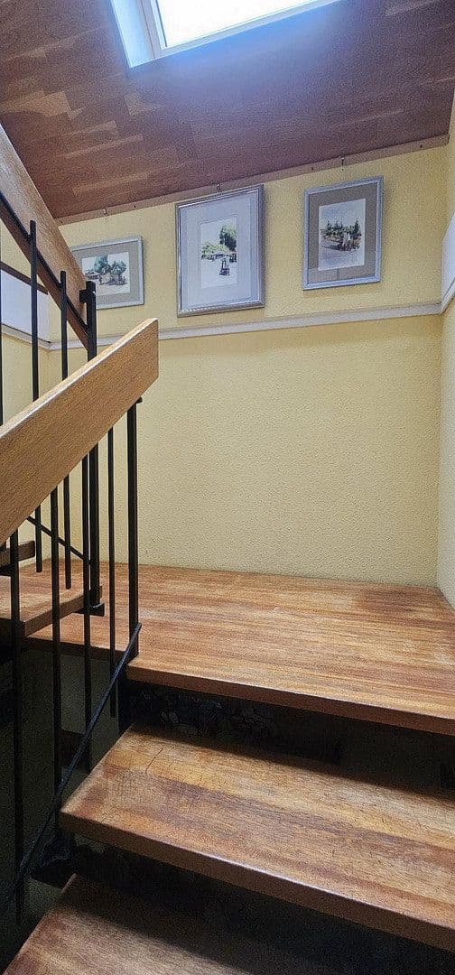 Prodej domu 218 m², pozemek 549 m², Hannover, Dolní Sasko Prodej domu 218 m², pozemek 549 m², Hannover, Dolní Sasko