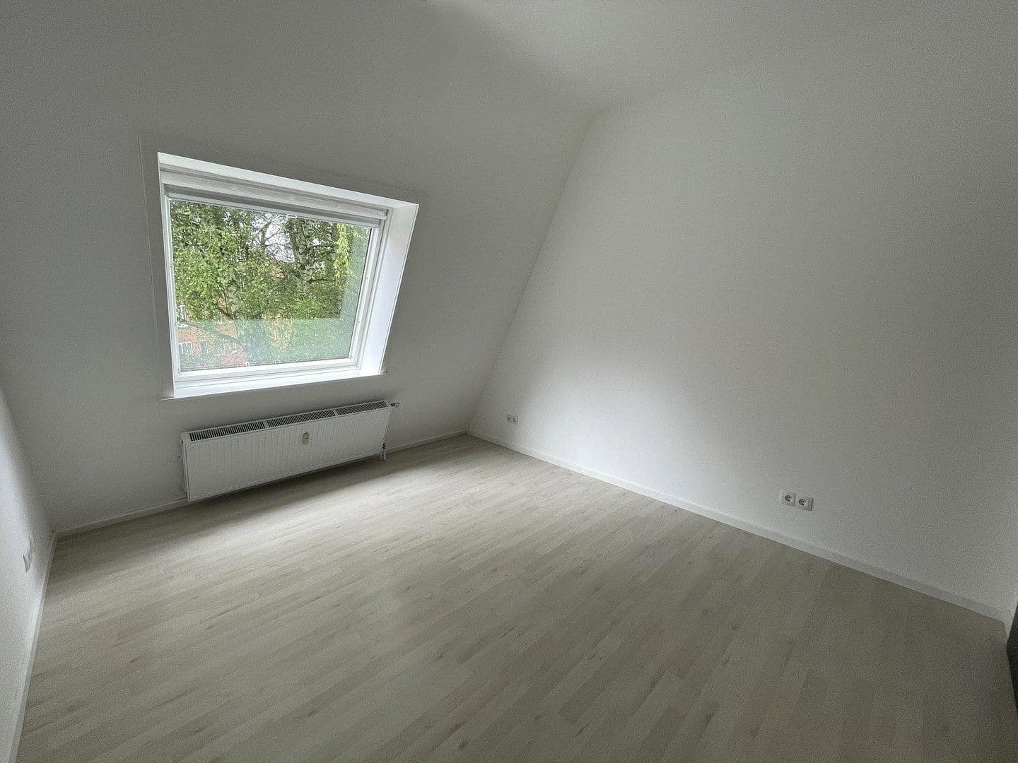 Prodej bytu 3+1 87 m², Hamburg, Hamburg Prodej bytu 3+1 87 m², Hamburg, Hamburg