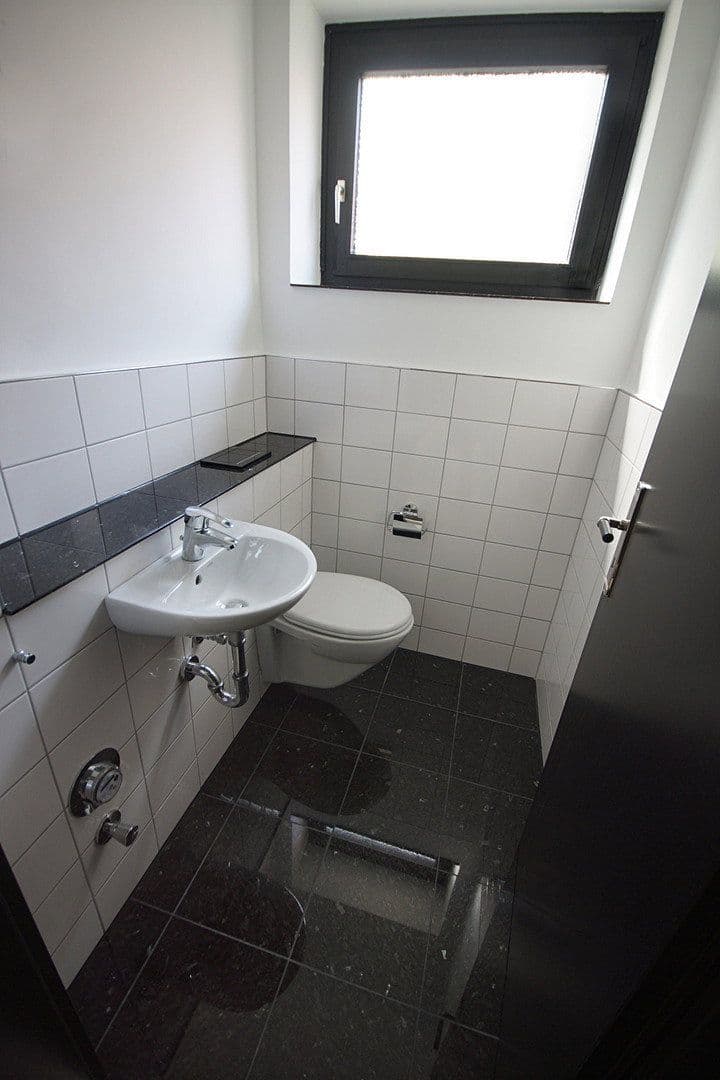 Prodej bytu 3+1 87 m², Hamburg, Hamburg Prodej bytu 3+1 87 m², Hamburg, Hamburg