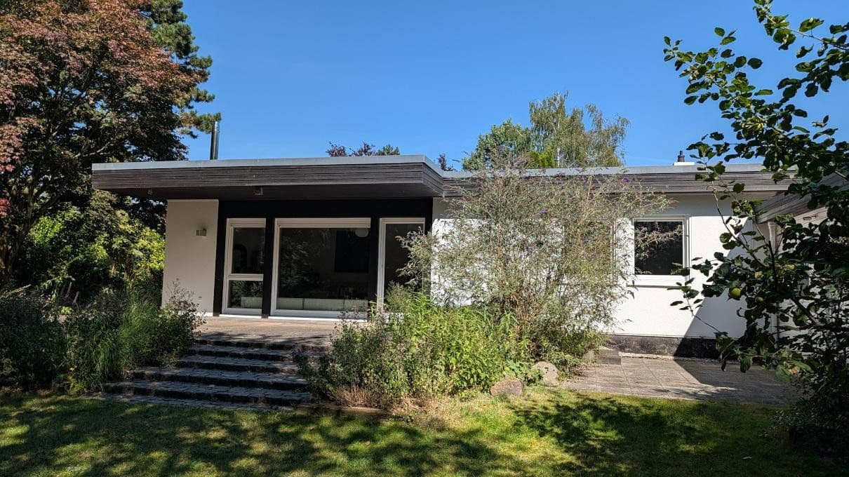 Prodej domu 136 m², pozemek 850 m², Reinbek, Šlesvicko-Holštýnsko Prodej domu 136 m², pozemek 850 m², Reinbek, Šlesvicko-Holštýnsko