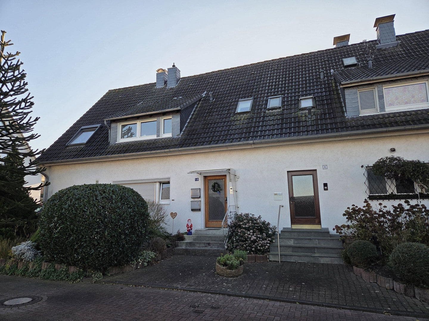 Prodej domu 185 m², pozemek 652 m², Wülfrath, Severní Porýní-Vestfálsko Prodej domu 185 m², pozemek 652 m², Wülfrath, Severní Porýní-Vestfálsko