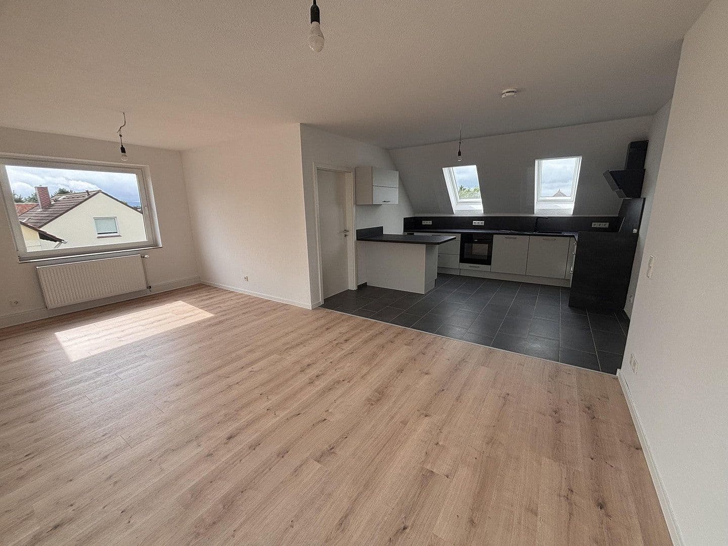 Pronájem bytu 4+1 88 m², Wunstorf, Dolní Sasko Pronájem bytu 4+1 88 m², Wunstorf, Dolní Sasko