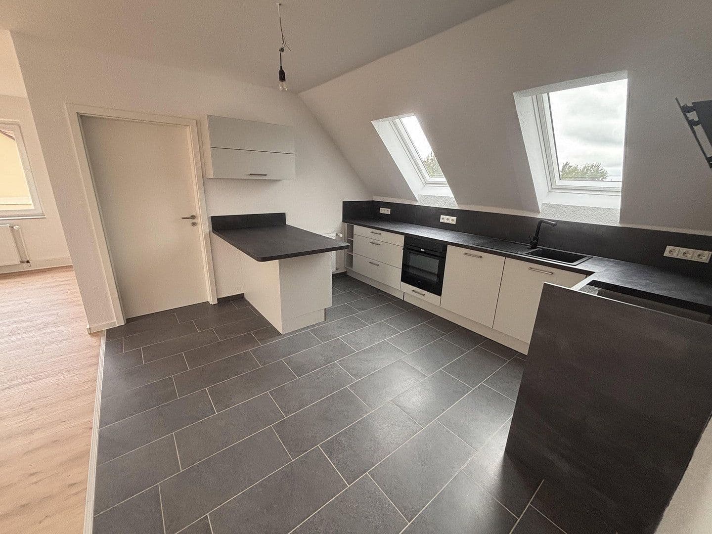 Pronájem bytu 4+1 88 m², Wunstorf, Dolní Sasko Pronájem bytu 4+1 88 m², Wunstorf, Dolní Sasko