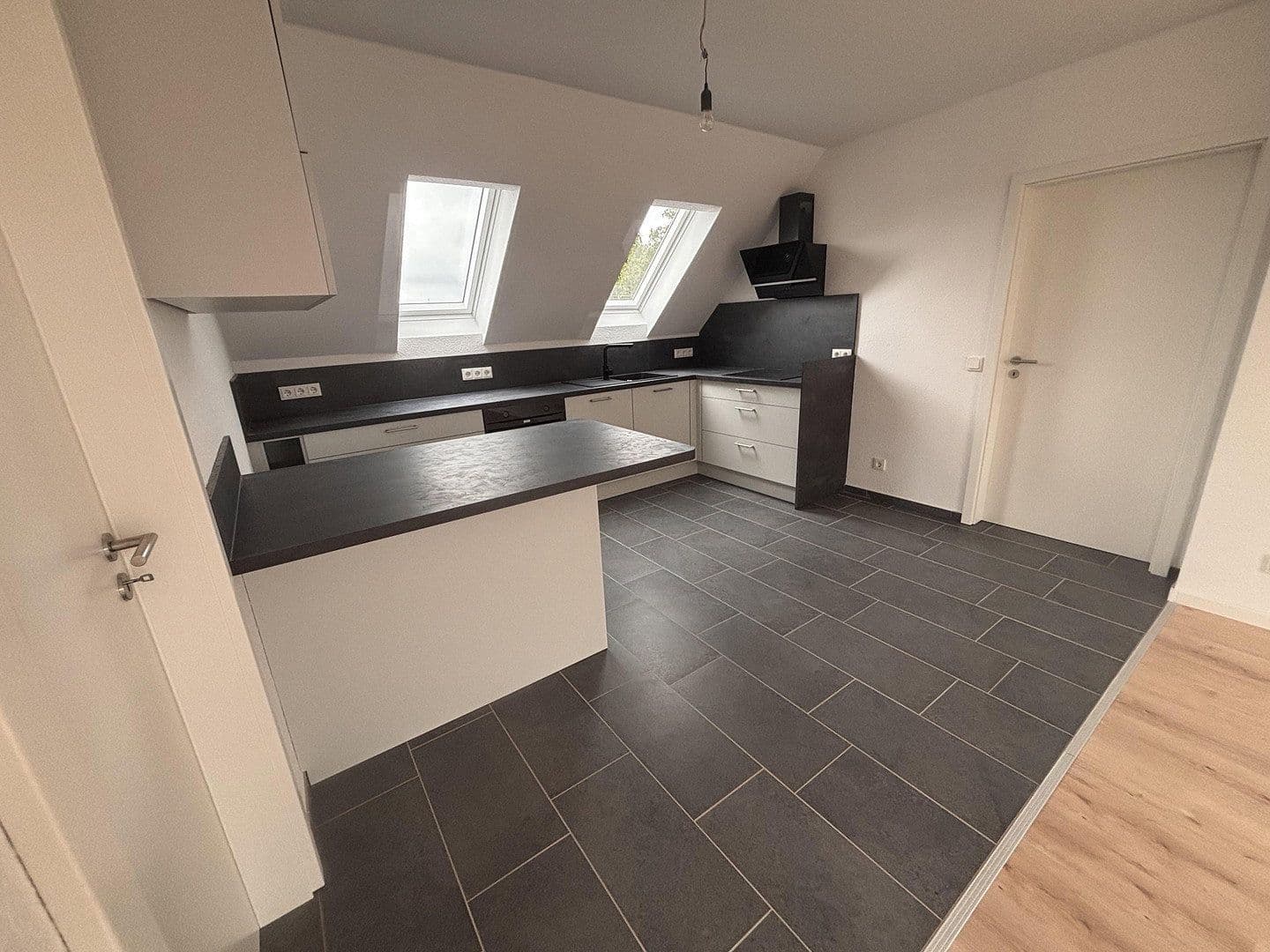 Pronájem bytu 4+1 88 m², Wunstorf, Dolní Sasko Pronájem bytu 4+1 88 m², Wunstorf, Dolní Sasko