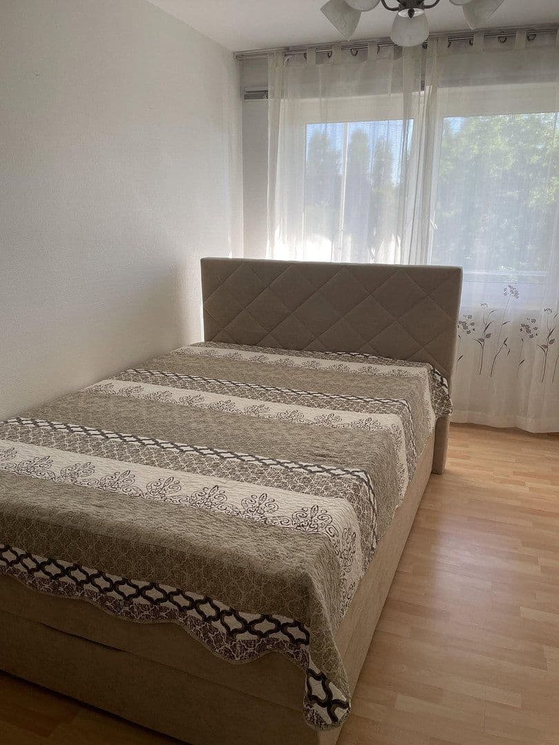 Pronájem bytu 3+1 78 m², Rathausstraße 21, Karlsfeld, Bavorsko Pronájem bytu 3+1 78 m², Rathausstraße 21, Karlsfeld, Bavorsko