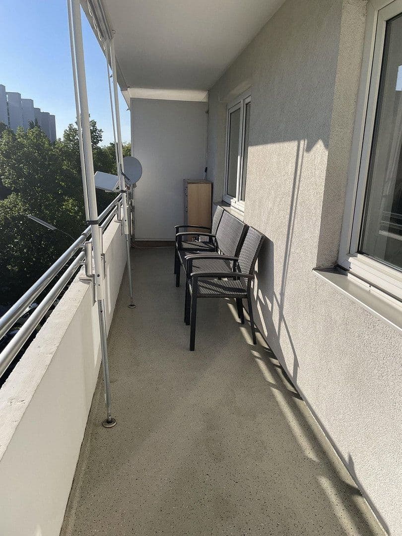 Pronájem bytu 3+1 78 m², Rathausstraße 21, Karlsfeld, Bavorsko Pronájem bytu 3+1 78 m², Rathausstraße 21, Karlsfeld, Bavorsko