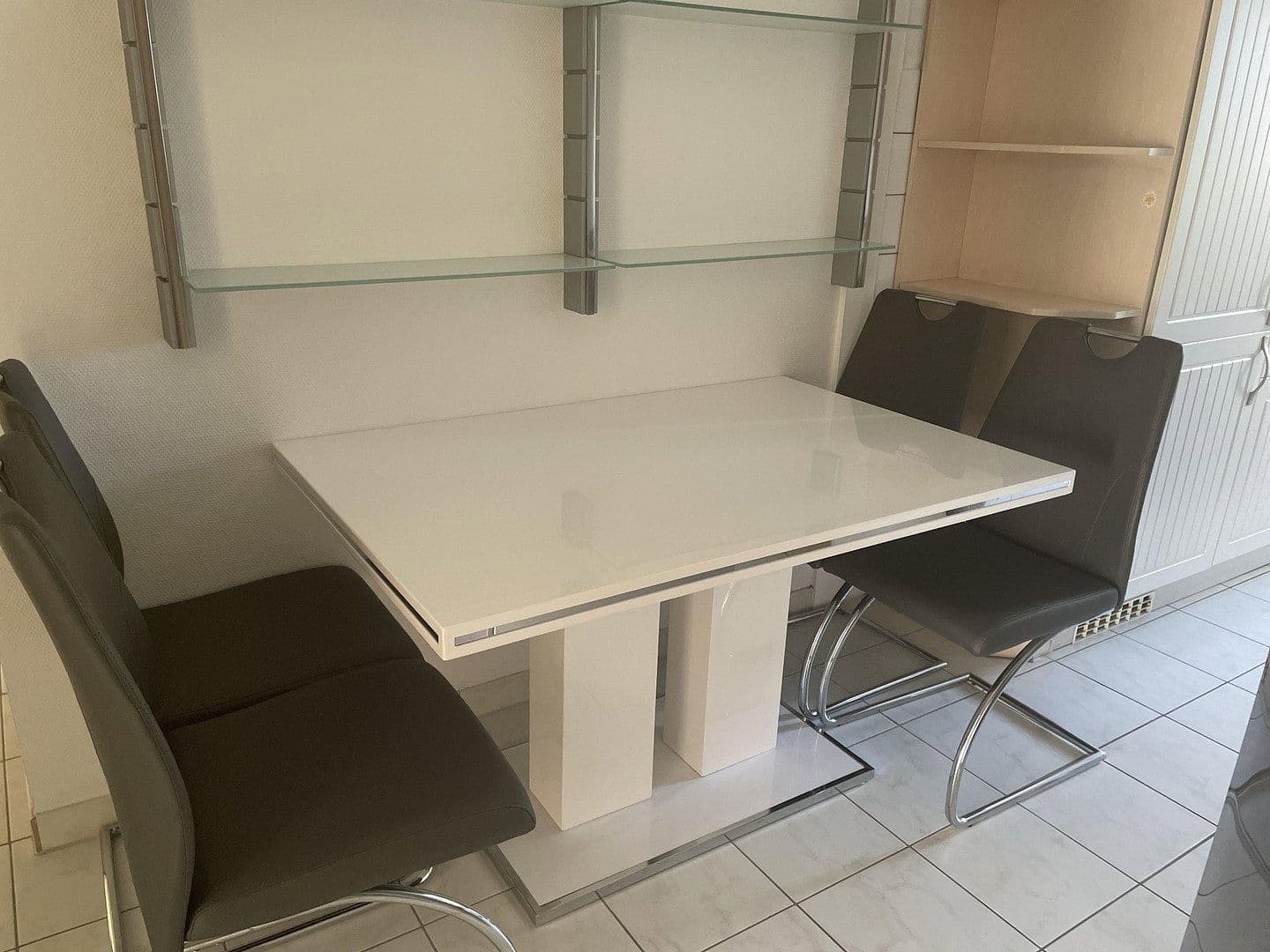 Pronájem bytu 3+1 78 m², Rathausstraße 21, Karlsfeld, Bavorsko Pronájem bytu 3+1 78 m², Rathausstraße 21, Karlsfeld, Bavorsko