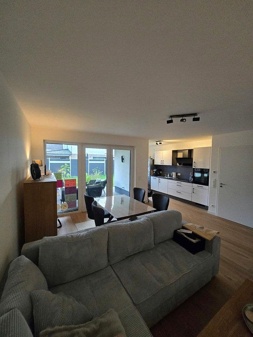 Pronájem bytu 4+1 95 m², Wissinger Mark 20, Bissendorf, Dolní Sasko Pronájem bytu 4+1 95 m², Wissinger Mark 20, Bissendorf, Dolní Sasko