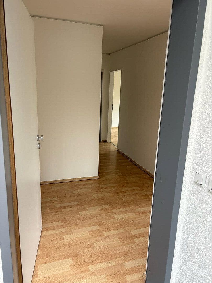 Pronájem bytu 2+1 80 m², Köln, Severní Porýní-Vestfálsko Pronájem bytu 2+1 80 m², Köln, Severní Porýní-Vestfálsko
