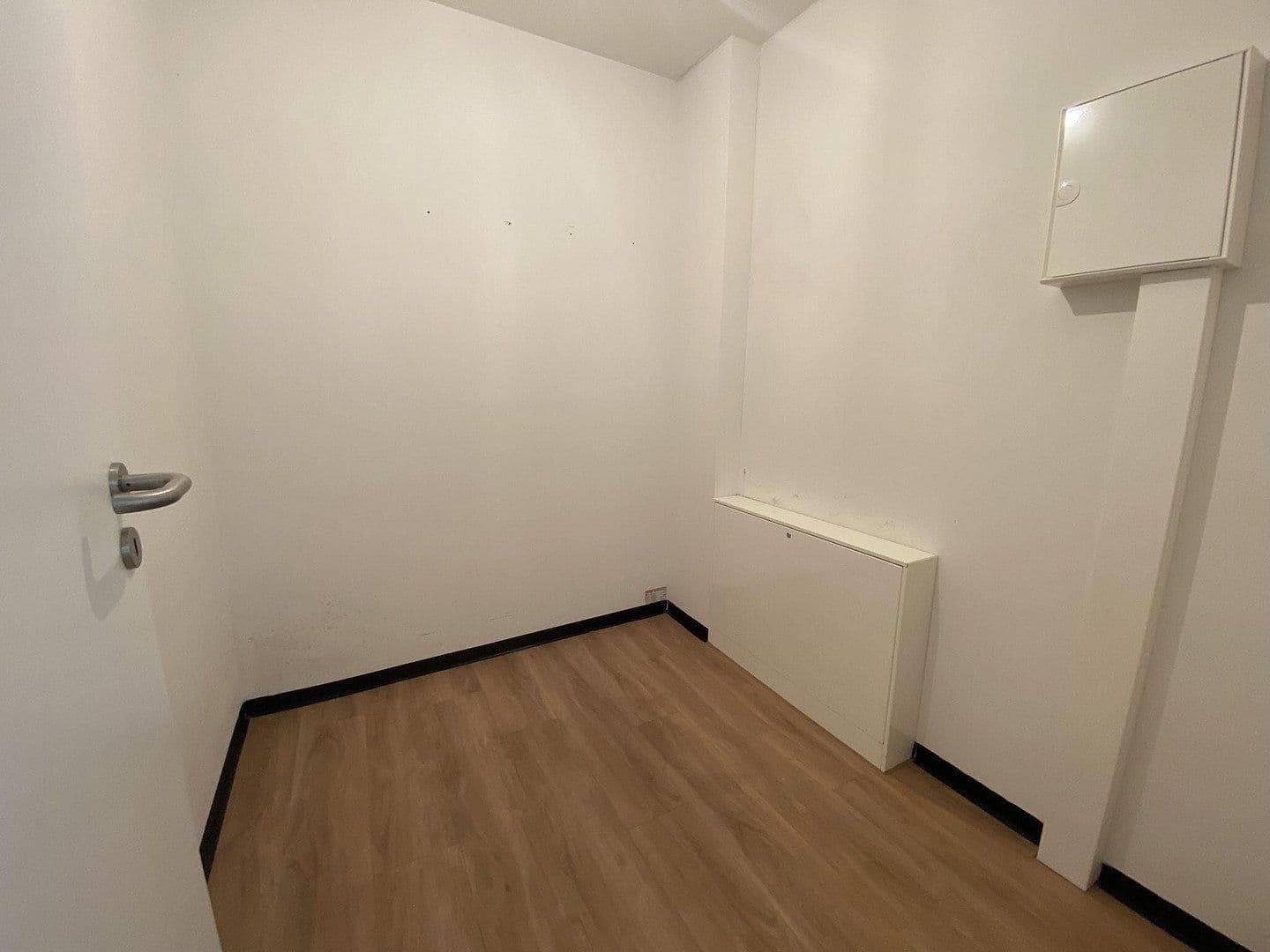 Pronájem bytu 2+1 59 m², Grevenbroich, Severní Porýní-Vestfálsko Pronájem bytu 2+1 59 m², Grevenbroich, Severní Porýní-Vestfálsko