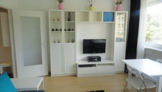 Pronájem bytu 1+1 29 m², Berlin, Berlín Pronájem bytu 1+1 29 m², Berlin, Berlín
