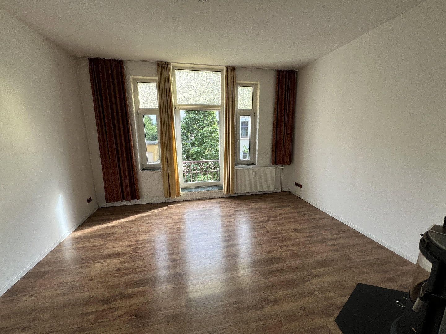 Pronájem bytu 3+1 125 m², Johannesstr. 08, Helmstedt, Dolní Sasko Pronájem bytu 3+1 125 m², Johannesstr. 08, Helmstedt, Dolní Sasko