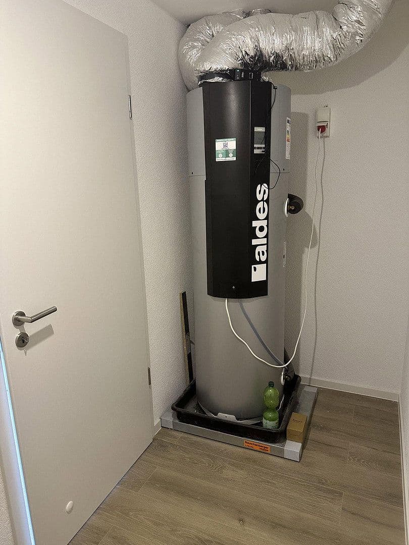 Pronájem bytu 3+1 97 m², Rhönstraße 3A, Ronneburg, Hessen Pronájem bytu 3+1 97 m², Rhönstraße 3A, Ronneburg, Hessen
