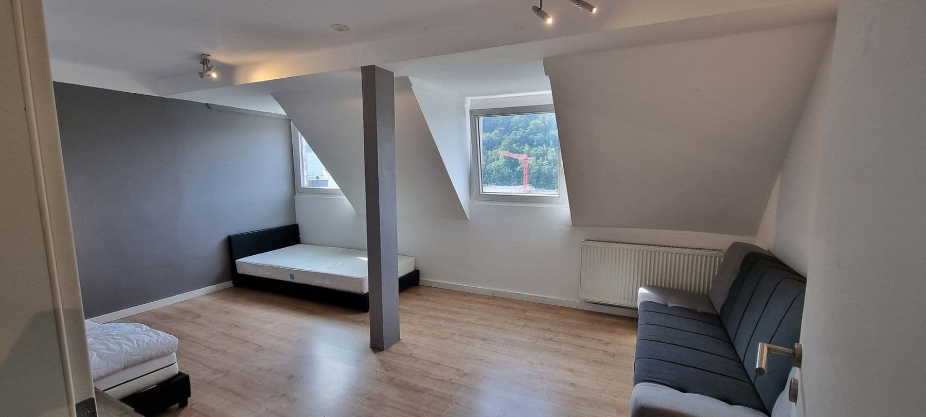 Pronájem bytu 4+1 103 m², Anilinstr. 30, Wuppertal, Severní Porýní-Vestfálsko Pronájem bytu 4+1 103 m², Anilinstr. 30, Wuppertal, Severní Porýní-Vestfálsko