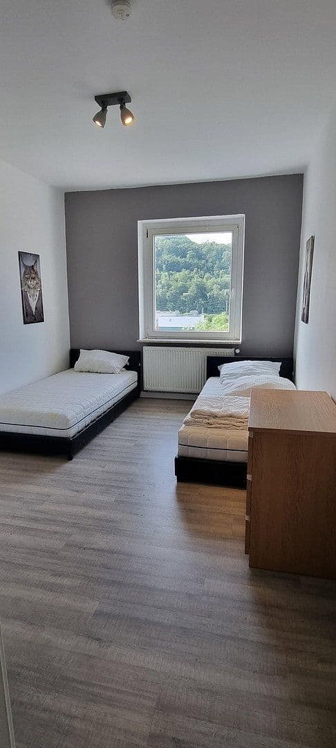 Pronájem bytu 4+1 103 m², Anilinstr. 30, Wuppertal, Severní Porýní-Vestfálsko Pronájem bytu 4+1 103 m², Anilinstr. 30, Wuppertal, Severní Porýní-Vestfálsko