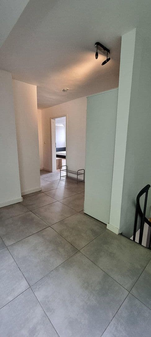 Pronájem bytu 4+1 103 m², Anilinstr. 30, Wuppertal, Severní Porýní-Vestfálsko Pronájem bytu 4+1 103 m², Anilinstr. 30, Wuppertal, Severní Porýní-Vestfálsko