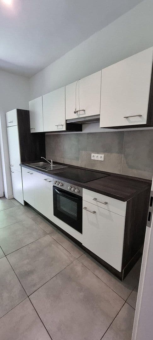 Pronájem bytu 4+1 103 m², Anilinstr. 30, Wuppertal, Severní Porýní-Vestfálsko Pronájem bytu 4+1 103 m², Anilinstr. 30, Wuppertal, Severní Porýní-Vestfálsko