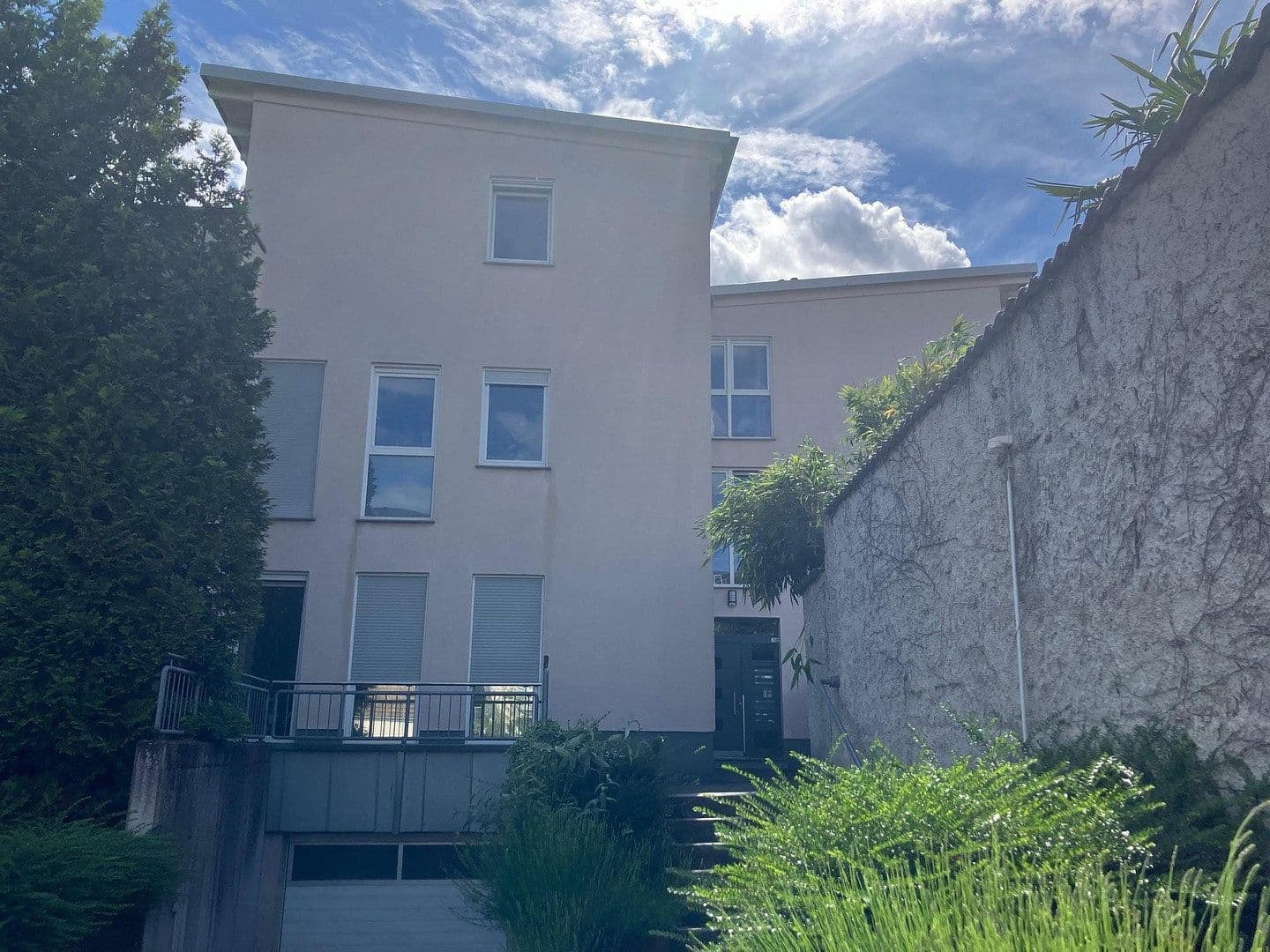 Pronájem bytu 4+1 118 m², Alstädter Straße 3a, Hürth, Severní Porýní-Vestfálsko Pronájem bytu 4+1 118 m², Alstädter Straße 3a, Hürth, Severní Porýní-Vestfálsko