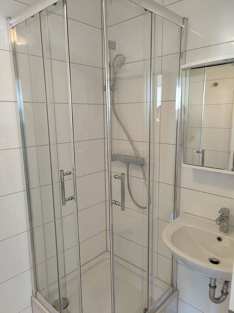 Pronájem bytu 2+1 47 m², Reutlingen, Bádensko-Württembersko Pronájem bytu 2+1 47 m², Reutlingen, Bádensko-Württembersko