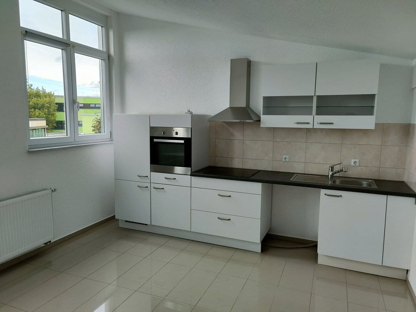 Pronájem bytu 2+1 47 m², Reutlingen, Bádensko-Württembersko Pronájem bytu 2+1 47 m², Reutlingen, Bádensko-Württembersko