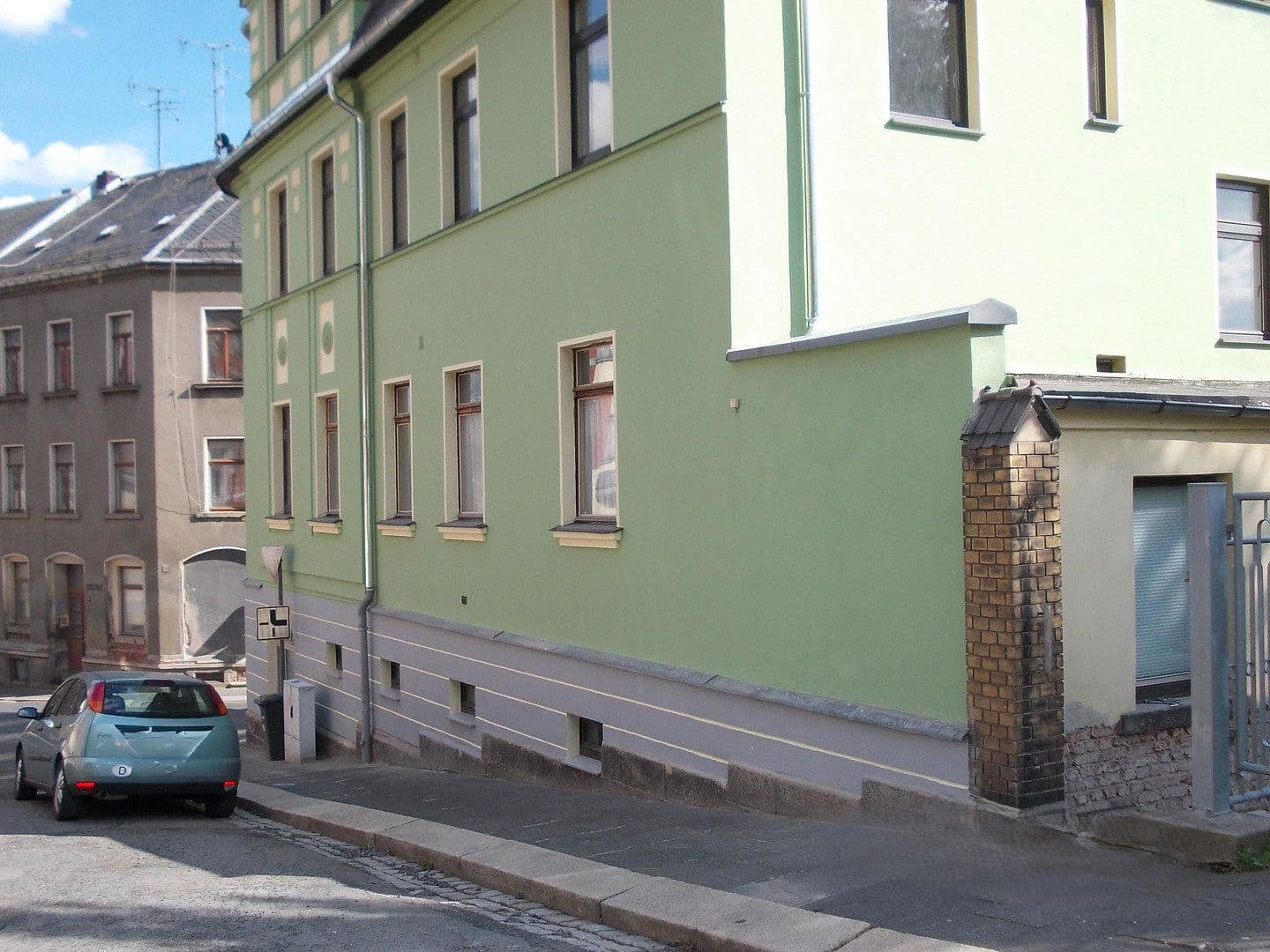 Prodej domu 286 m², pozemek 270 m², Lutherstraße 35, Reichenbach, Sasko Prodej domu 286 m², pozemek 270 m², Lutherstraße 35, Reichenbach, Sasko