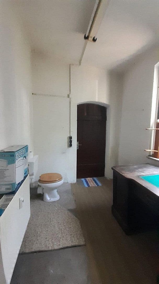 Prodej domu 286 m², pozemek 270 m², Lutherstraße 35, Reichenbach, Sasko Prodej domu 286 m², pozemek 270 m², Lutherstraße 35, Reichenbach, Sasko
