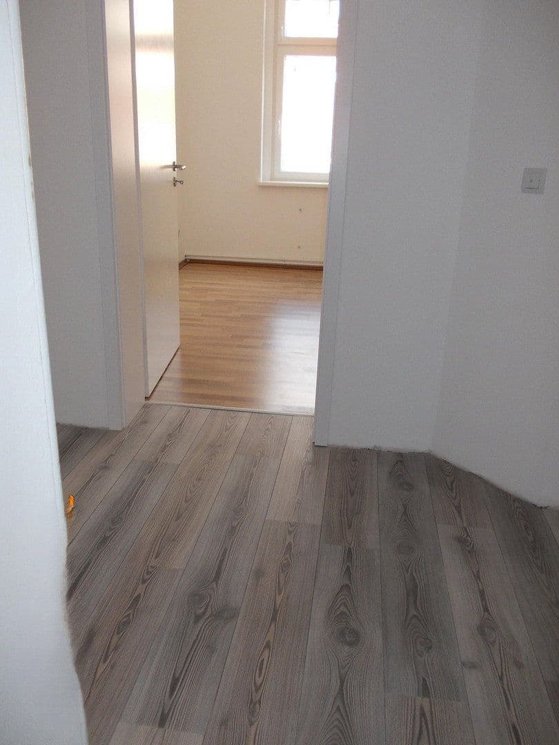Prodej domu 286 m², pozemek 270 m², Lutherstraße 35, Reichenbach, Sasko Prodej domu 286 m², pozemek 270 m², Lutherstraße 35, Reichenbach, Sasko