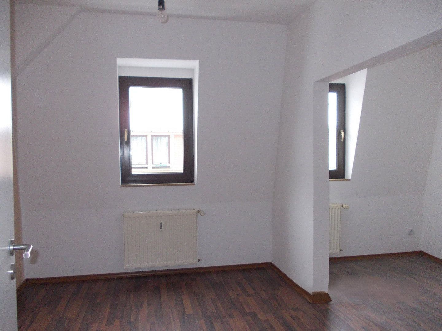Prodej domu 286 m², pozemek 270 m², Lutherstraße 35, Reichenbach, Sasko Prodej domu 286 m², pozemek 270 m², Lutherstraße 35, Reichenbach, Sasko