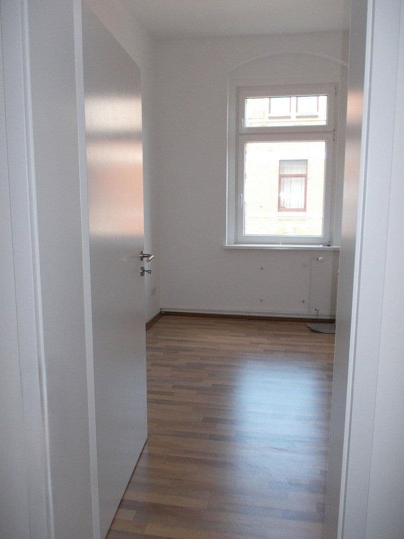Prodej domu 286 m², pozemek 270 m², Lutherstraße 35, Reichenbach, Sasko Prodej domu 286 m², pozemek 270 m², Lutherstraße 35, Reichenbach, Sasko