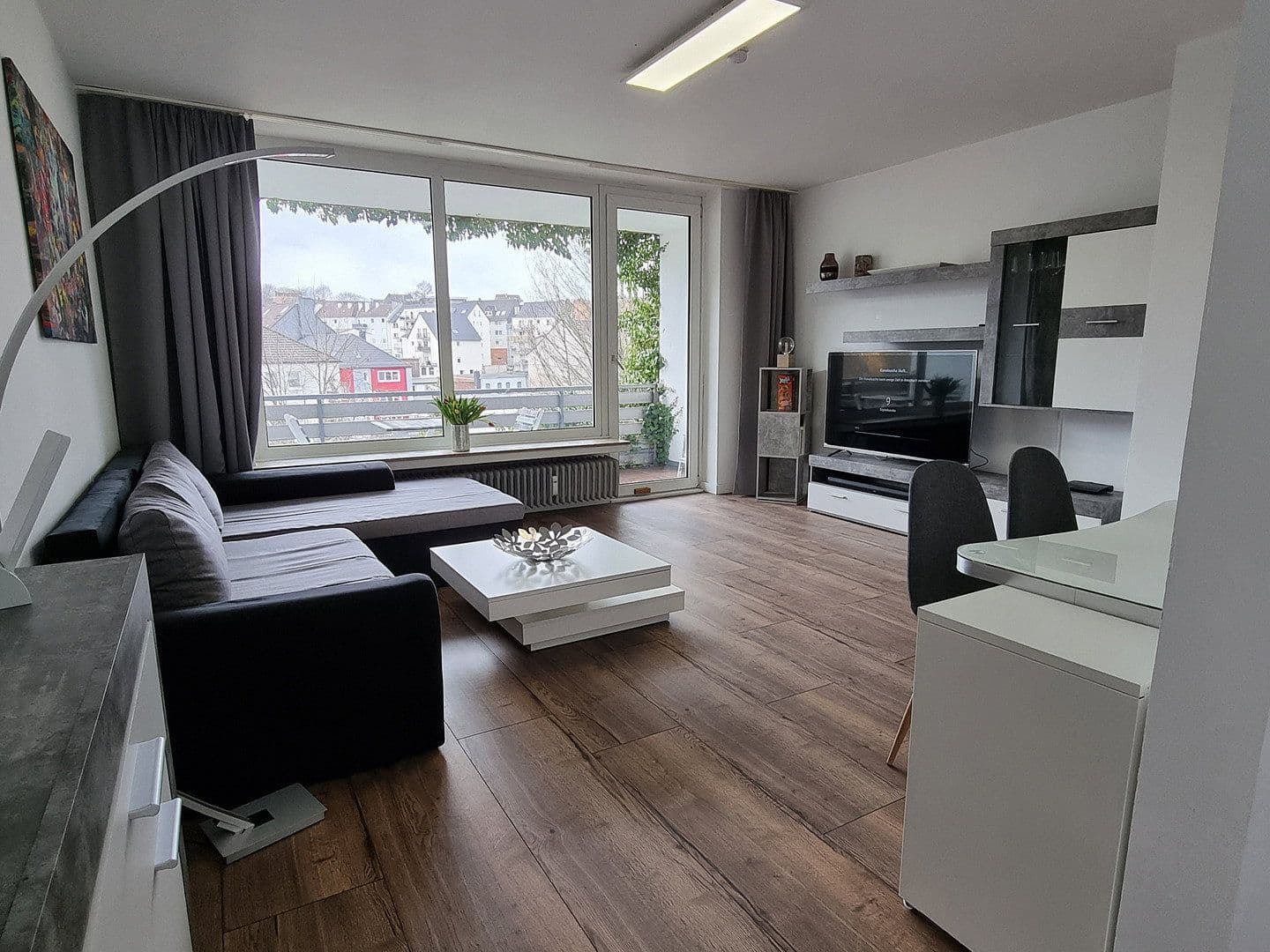 Pronájem bytu 1+kk 46 m², Kluser Höhe 4, Wuppertal, Severní Porýní-Vestfálsko Pronájem bytu 1+kk 46 m², Kluser Höhe 4, Wuppertal, Severní Porýní-Vestfálsko