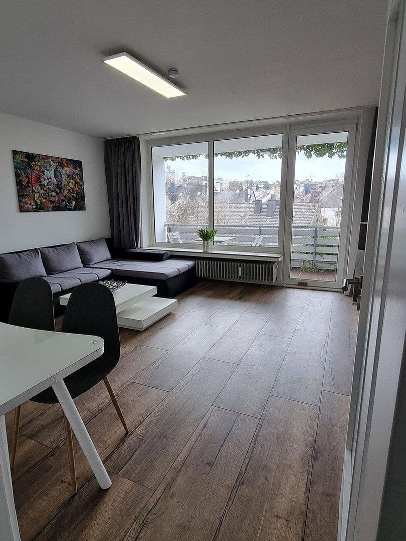 Pronájem bytu 1+kk 46 m², Kluser Höhe 4, Wuppertal, Severní Porýní-Vestfálsko Pronájem bytu 1+kk 46 m², Kluser Höhe 4, Wuppertal, Severní Porýní-Vestfálsko