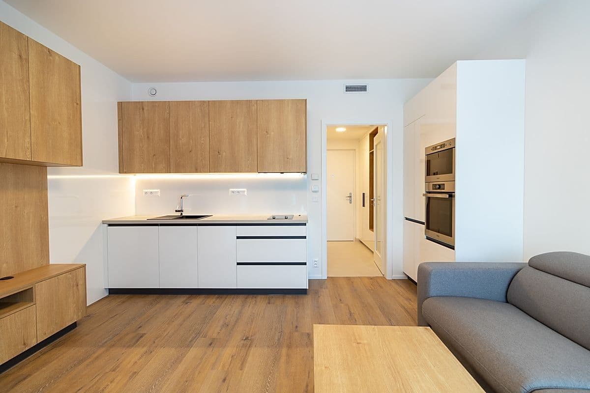 Prodej bytu 1+kk 29 m², Na Palouku, Praha, Praha Prodej bytu 1+kk 29 m², Na Palouku, Praha, Praha