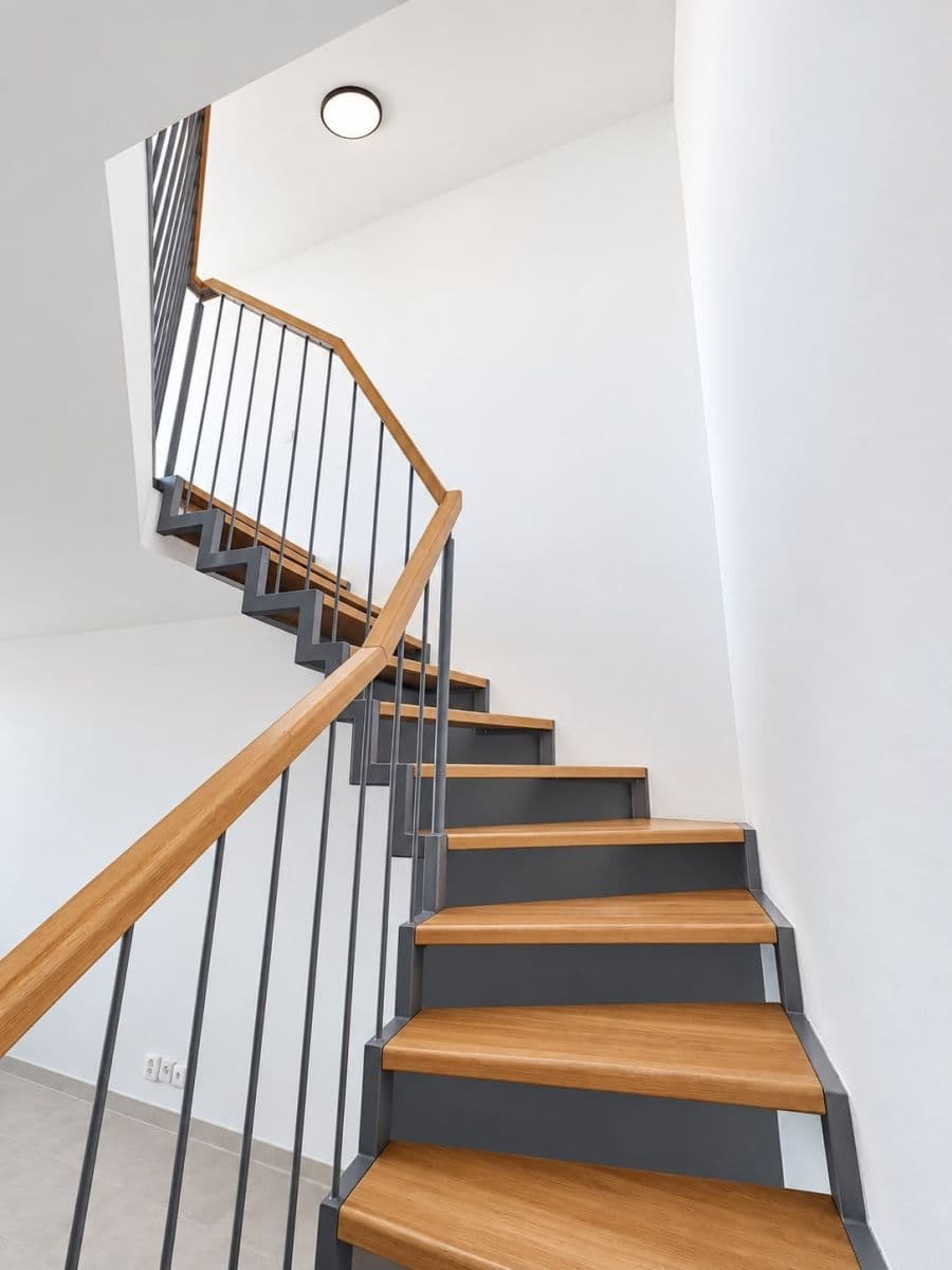 Pronájem bytu 100 m², Milešovská, Praha, Praha Pronájem bytu 100 m², Milešovská, Praha, Praha