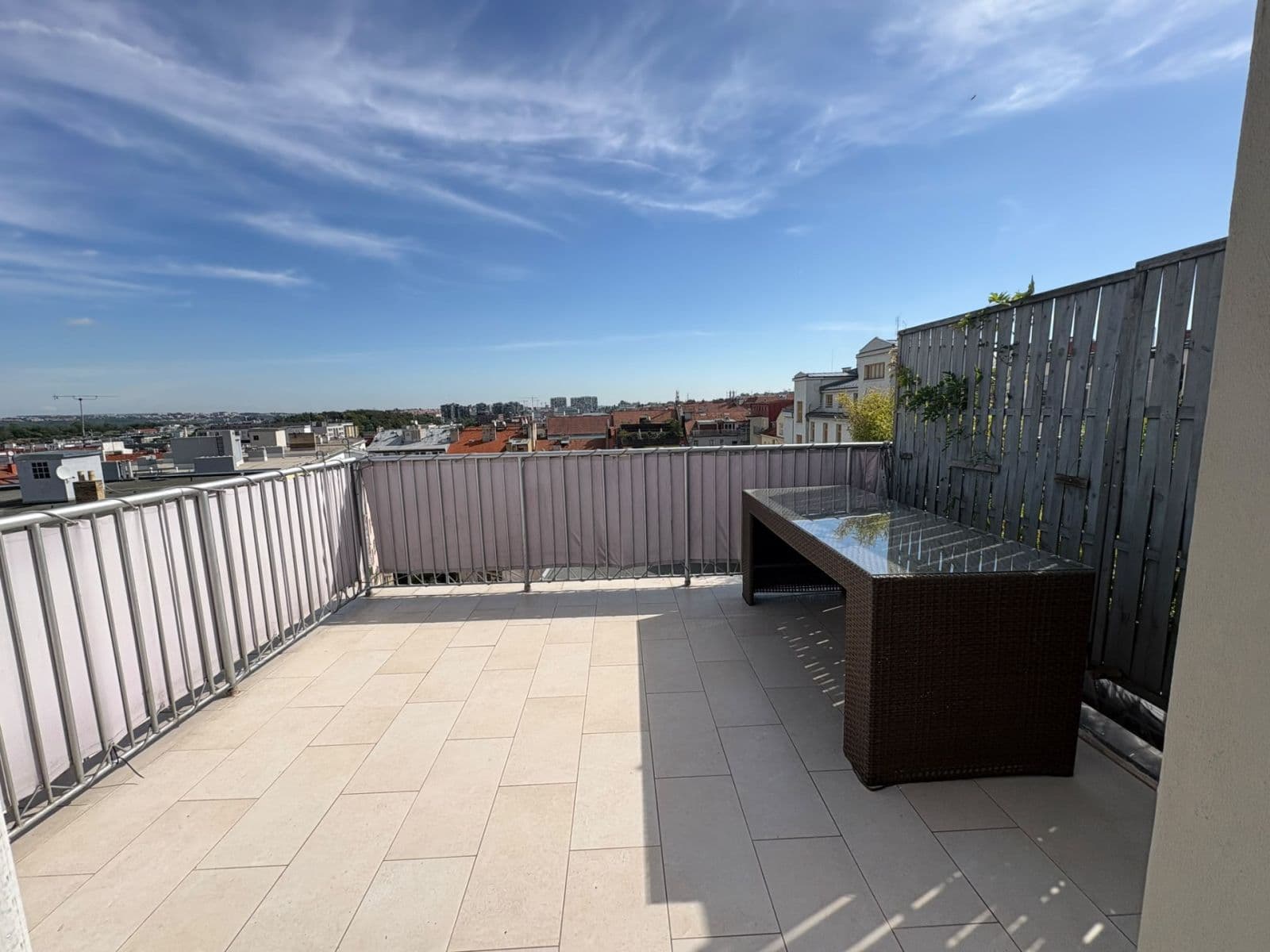 Pronájem bytu 100 m², Milešovská, Praha, Praha Pronájem bytu 100 m², Milešovská, Praha, Praha