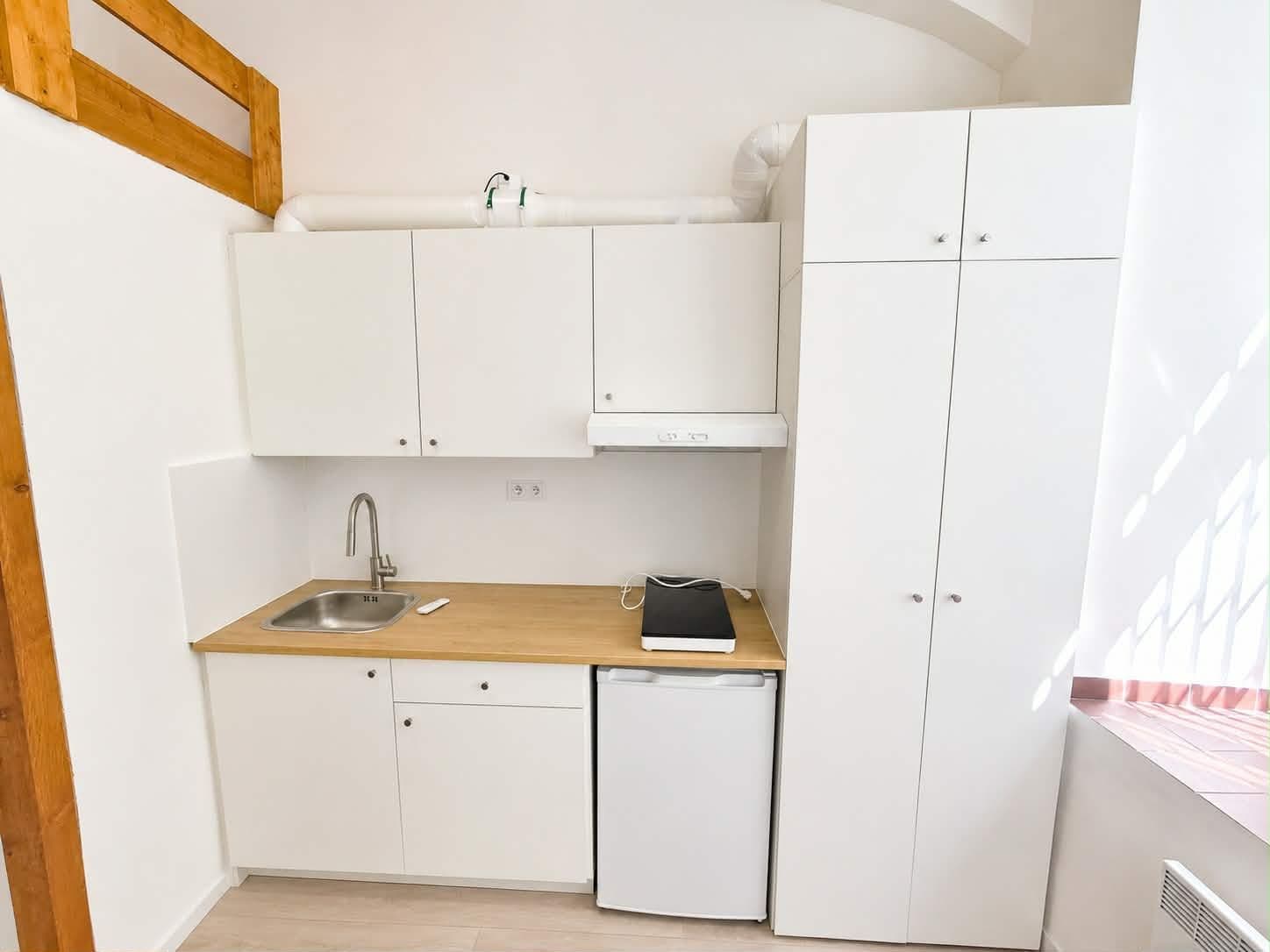 Pronájem bytu 1+kk 13 m², U Smaltovny, Praha, Praha Pronájem bytu 1+kk 13 m², U Smaltovny, Praha, Praha