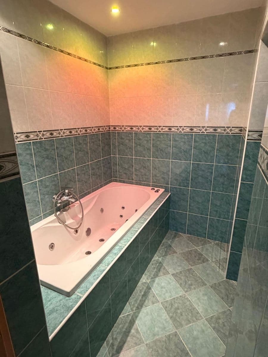 Prodej domu 280 m², pozemek 3.545 m², Bystřice, Středočeský kraj Prodej domu 280 m², pozemek 3.545 m², Bystřice, Středočeský kraj