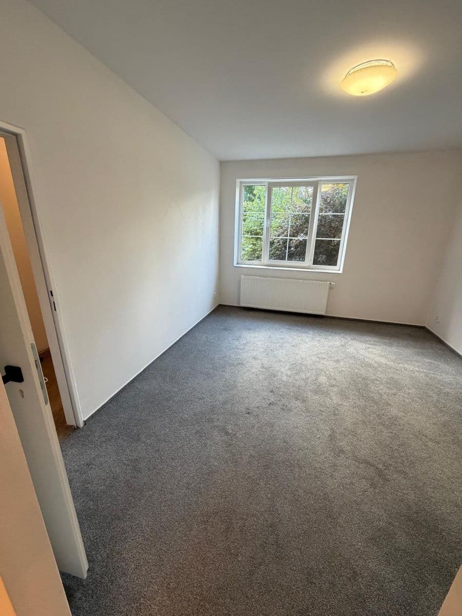 Prodej domu 280 m², pozemek 3.545 m², Bystřice, Středočeský kraj Prodej domu 280 m², pozemek 3.545 m², Bystřice, Středočeský kraj