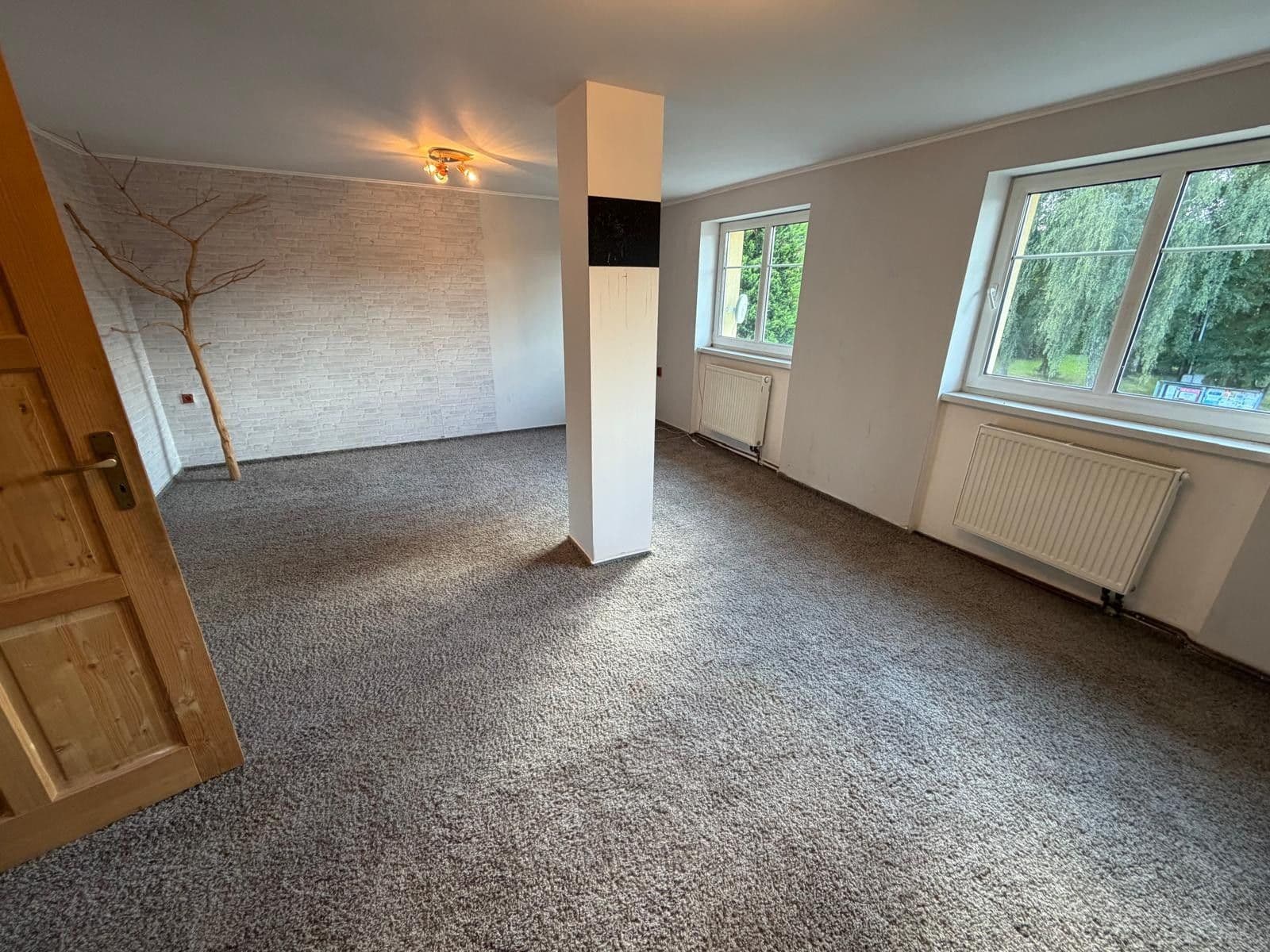 Prodej domu 280 m², pozemek 3.545 m², Bystřice, Středočeský kraj Prodej domu 280 m², pozemek 3.545 m², Bystřice, Středočeský kraj