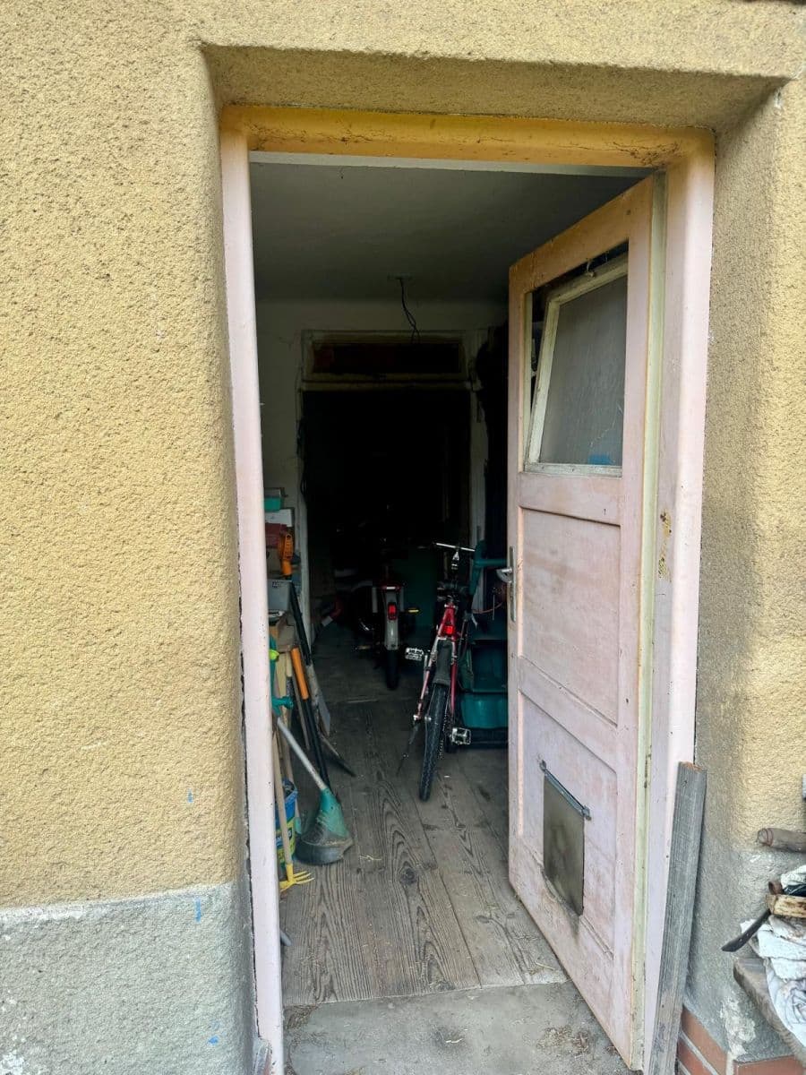Prodej domu 190 m², pozemek 356 m², Zelené náměstí, Křinec, Středočeský kraj Prodej domu 190 m², pozemek 356 m², Zelené náměstí, Křinec, Středočeský kraj