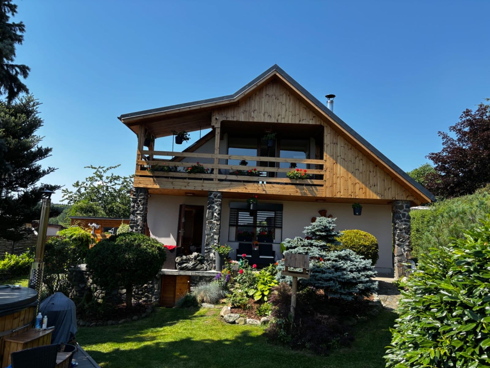 Prodej chaty, chalupy 64 m², pozemek 416 m², Zástrovská, Davle, Středočeský kraj Prodej chaty, chalupy 64 m², pozemek 416 m², Zástrovská, Davle, Středočeský kraj
