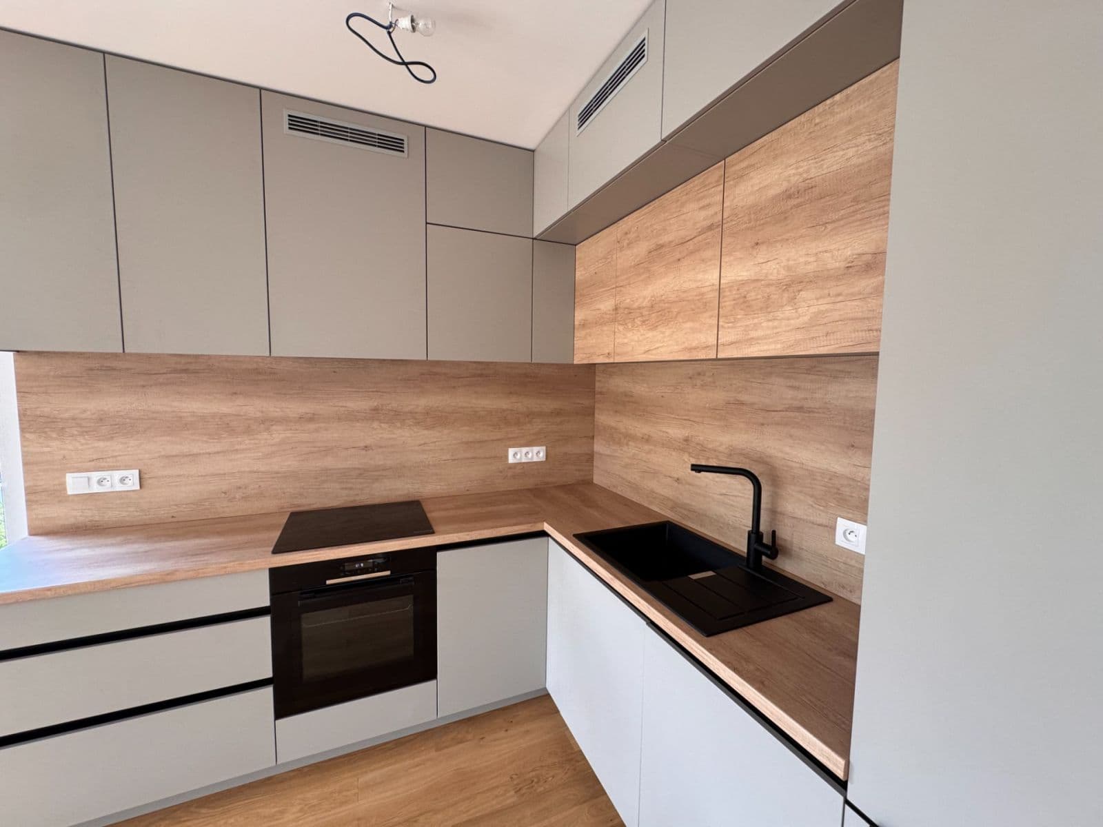 Pronájem bytu 3+kk 82 m², Kárníkova, Praha, Praha Pronájem bytu 3+kk 82 m², Kárníkova, Praha, Praha
