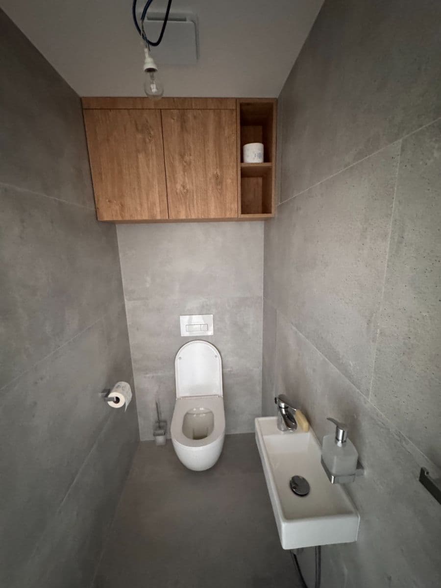 Pronájem bytu 3+kk 82 m², Kárníkova, Praha, Praha Pronájem bytu 3+kk 82 m², Kárníkova, Praha, Praha