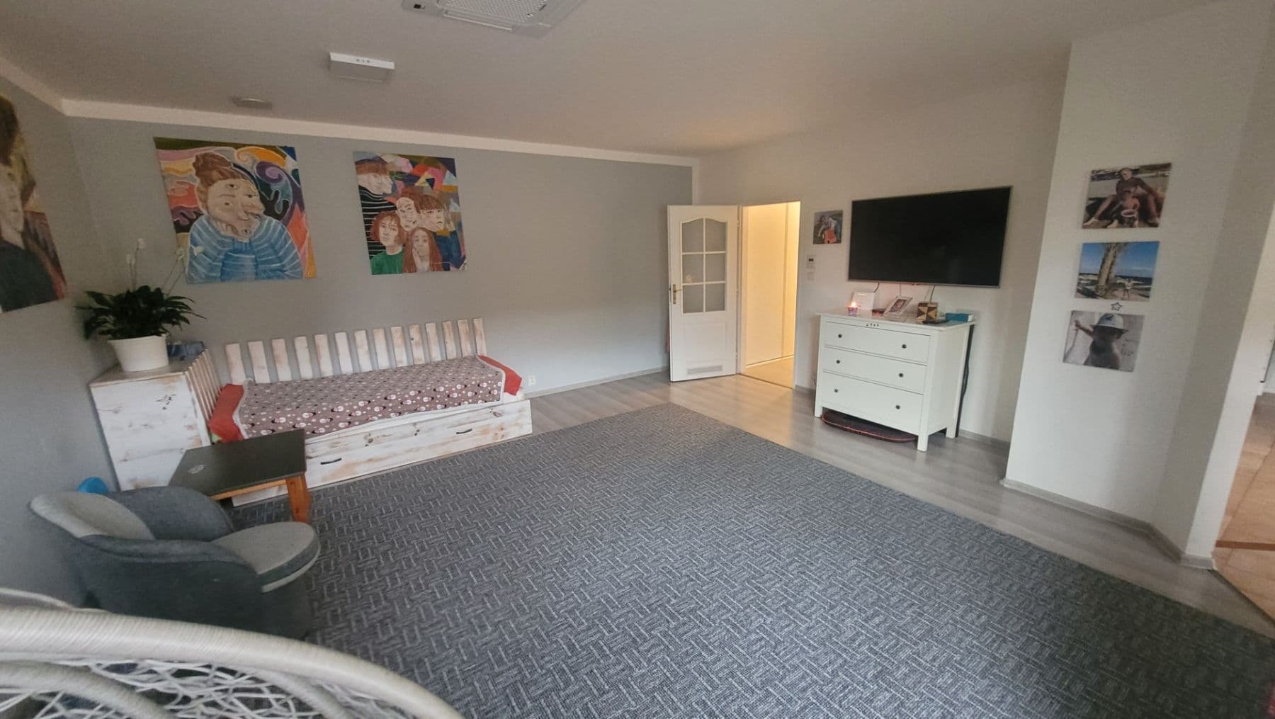 Pronájem bytu 3+1 96 m², J. K. Tyla, Horoměřice, Středočeský kraj Pronájem bytu 3+1 96 m², J. K. Tyla, Horoměřice, Středočeský kraj