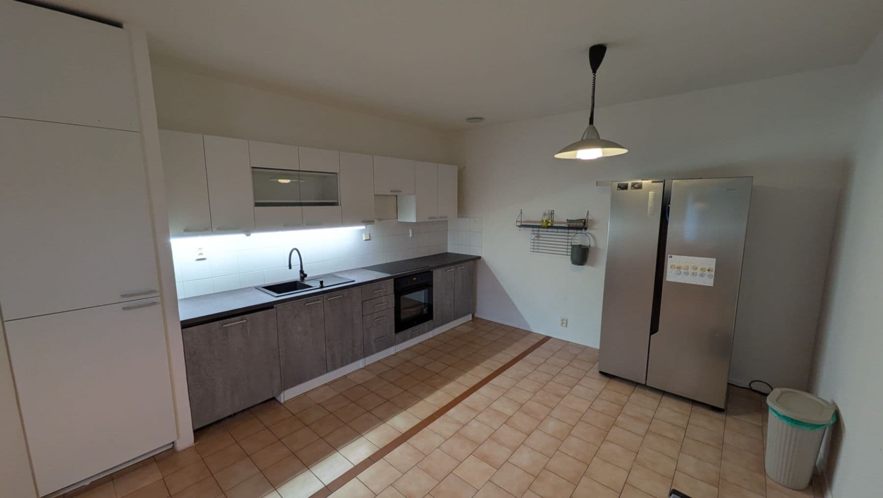Pronájem bytu 3+1 96 m², J. K. Tyla, Horoměřice, Středočeský kraj Pronájem bytu 3+1 96 m², J. K. Tyla, Horoměřice, Středočeský kraj