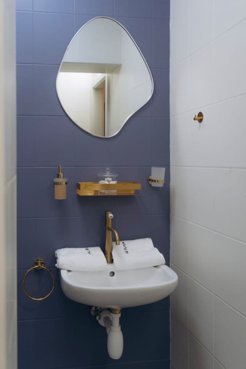 Pronájem bytu 1+kk 16 m², Bulharská, Karlovy Vary, Karlovarský kraj Pronájem bytu 1+kk 16 m², Bulharská, Karlovy Vary, Karlovarský kraj