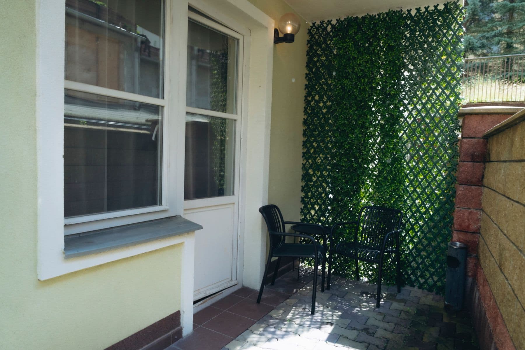 Pronájem bytu 1+kk 16 m², Bulharská, Karlovy Vary, Karlovarský kraj Pronájem bytu 1+kk 16 m², Bulharská, Karlovy Vary, Karlovarský kraj
